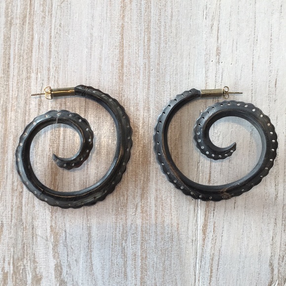 Vanessa Montiel Jewelry - Vanessa Montiel carved water Buffalo horn earrings